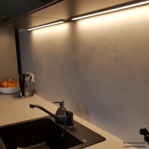 küche-wandgestaltung-betonlook-putz-statt-fliese-wiesbaden-frankfurt-taunus-rheingau-tino lehmann