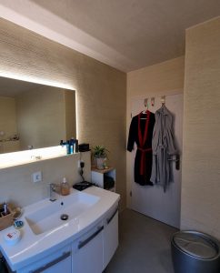 fugenloses-bad-eschborn-tinolehmann1