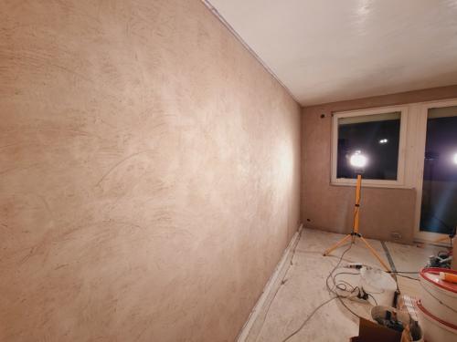 spachteltechnik-frankfurt-puzzolanputz-komplette-wohnraumgestaltung-wand-decke-fugenlose-bad-wandveredelungen-tinolehmann